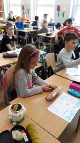 57257065 165862991030215 8594172114108416000 n1