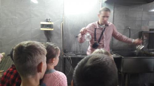 20191203 091431 (Copy)