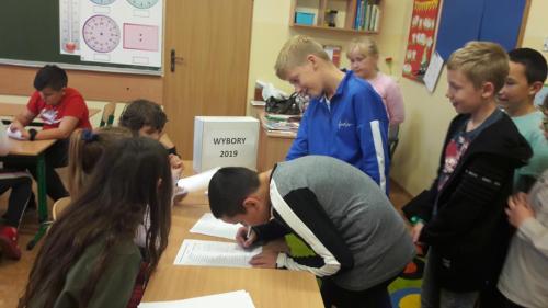 20190930 122923 (Copy)