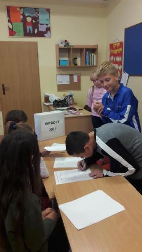 20190930 122926 (Copy)