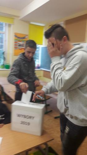 20190930 124144 (Copy)