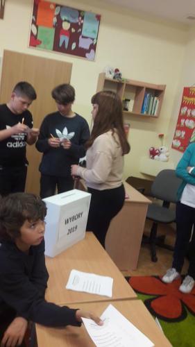 20190930 124618 (Copy)